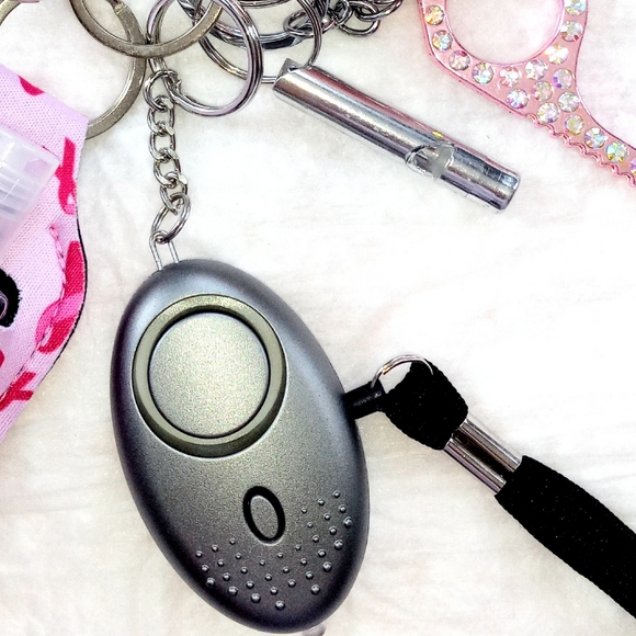 Self Defense Keychain - Picture 4 of 4